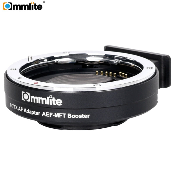 Auto focusing lens adapter